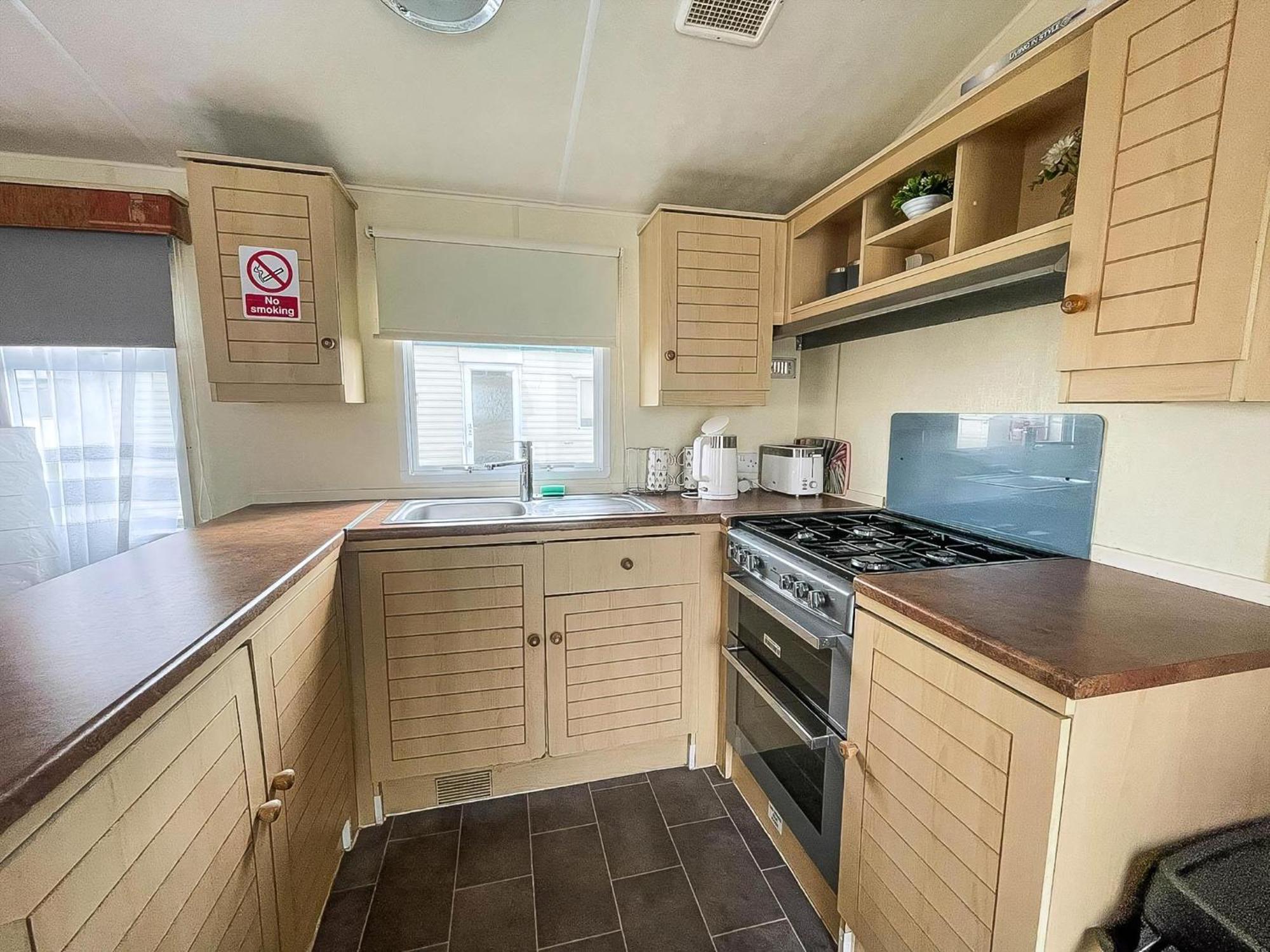 Caravan For Hire At St Osyth Beach Holiday Park In Essex Ref 28107Y Clacton-on-Sea Kültér fotó